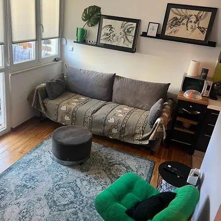 Home Apartman *